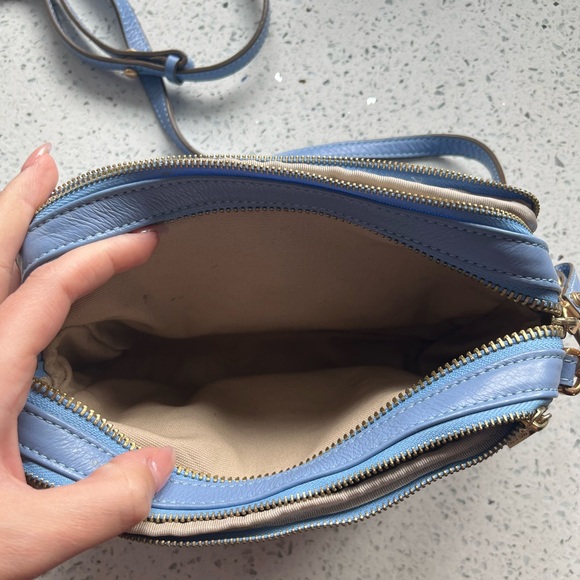 tory burch crossbody - Picture 4 of 5